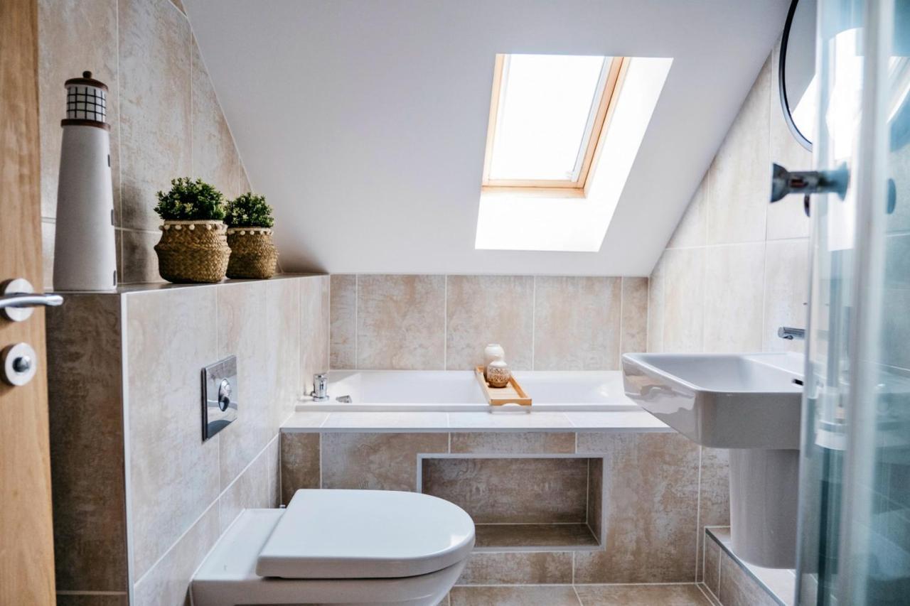 Finest Retreats - Tolcarne Stay - Luxury Newquay Apartment エクステリア 写真